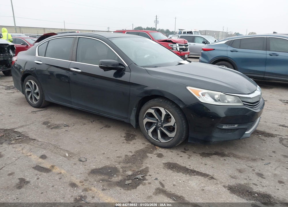 2016 HONDA ACCORD EX-L VIN: 1HGCR2F83GA038503