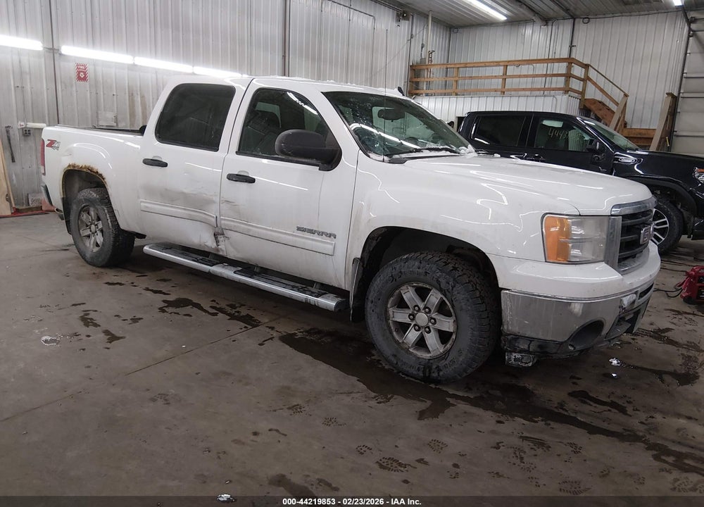 2011 GMC SIERRA 1500 SLE VIN: 3GTP2VE34BG332286