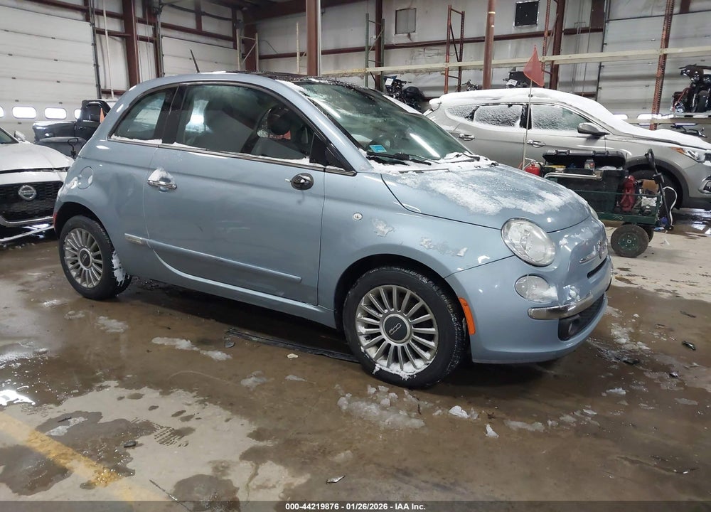 2013 FIAT 500 LOUNGE VIN: 3C3CFFCR9DT743200