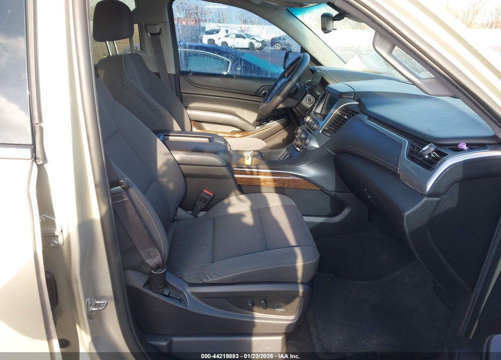 2016 CHEVROLET TAHOE C150 VIN: 1GNSCAKC2GR195545