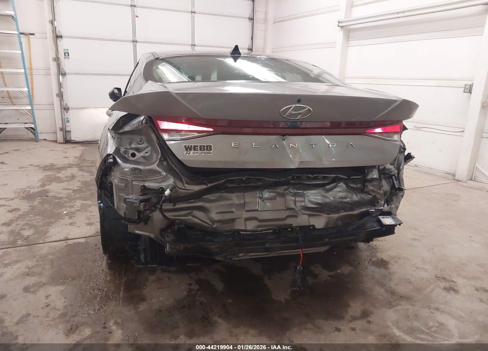 2023 HYUNDAI ELANTRA VIN: KMHLS4AG5PU450722