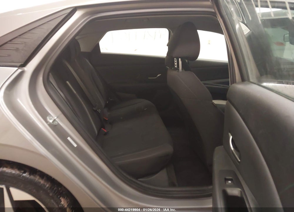2023 HYUNDAI ELANTRA VIN: KMHLS4AG5PU450722