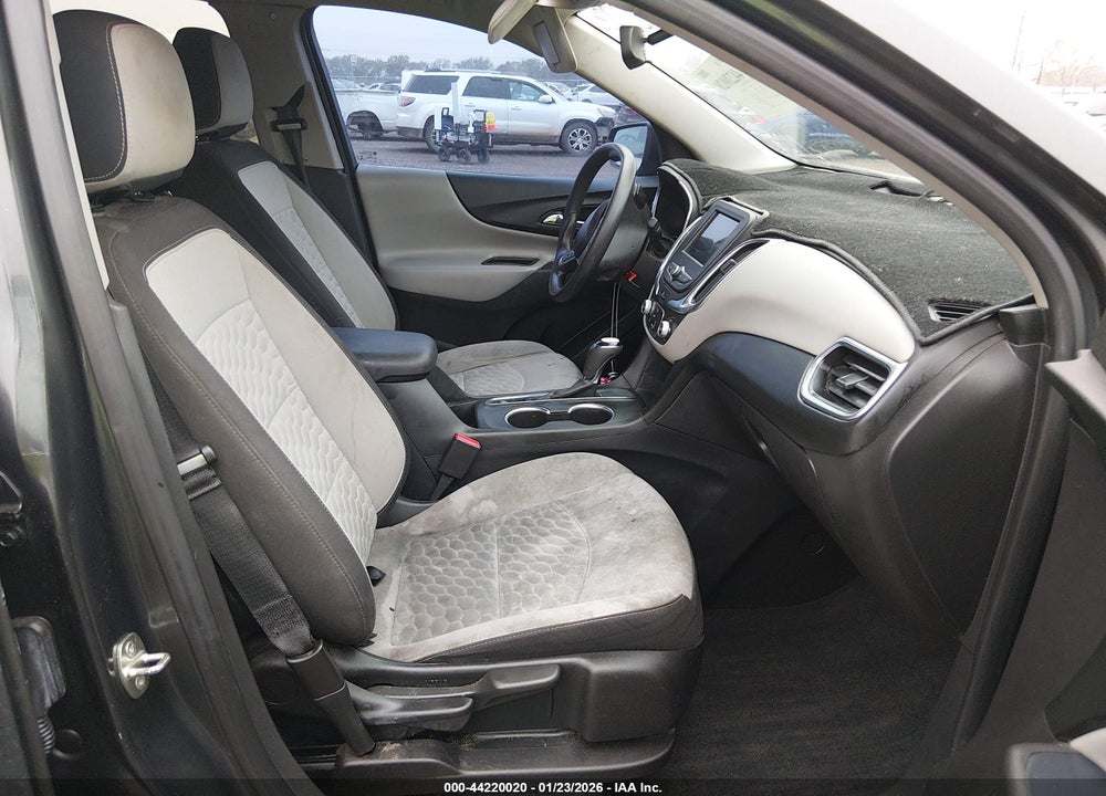2019 CHEVROLET EQUINOX LS VIN: 3GNAXHEV3KS649894