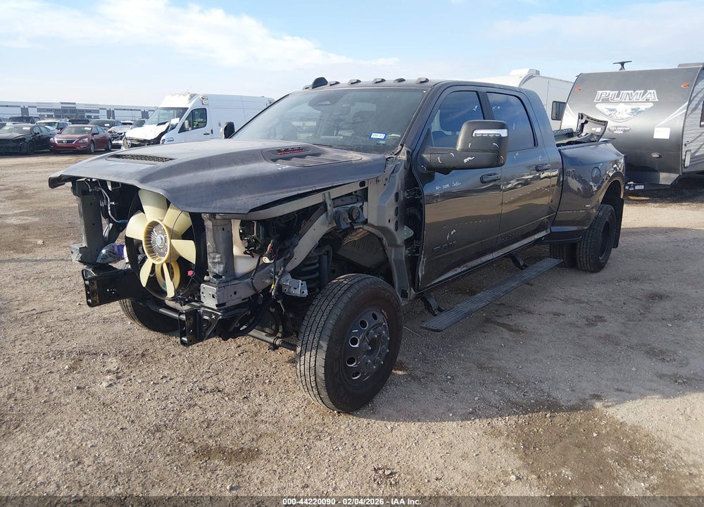 2025 RAM 3500 LAIE  4X4 6'4 BOX VIN: 3C63RRML2SG520511