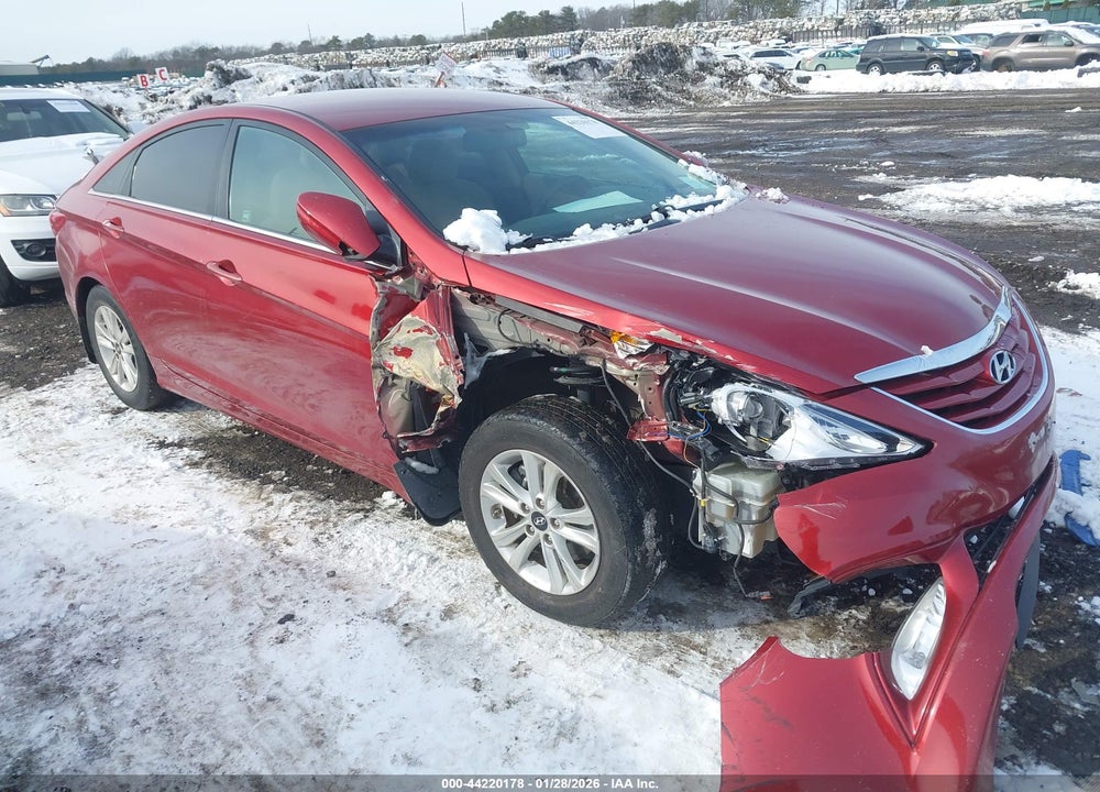 2013 HYUNDAI SONATA GLS VIN: 5NPEB4AC3DH784795