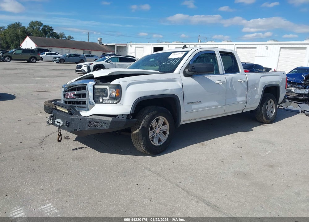 2014 GMC SIERRA 1500 SLE VIN: 1GTR1UEC4EZ117369