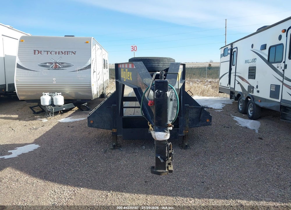 2023 BIG TEX TRAILER CO INC FLATBED GOOSENECK VIN: 16V3F3820P6279352