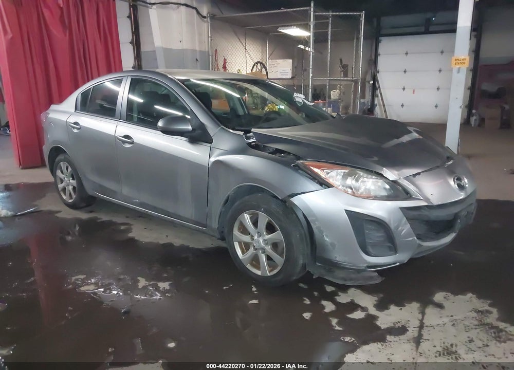 2011 MAZDA 3 I TOURING VIN: JM1BL1VG2B1423817