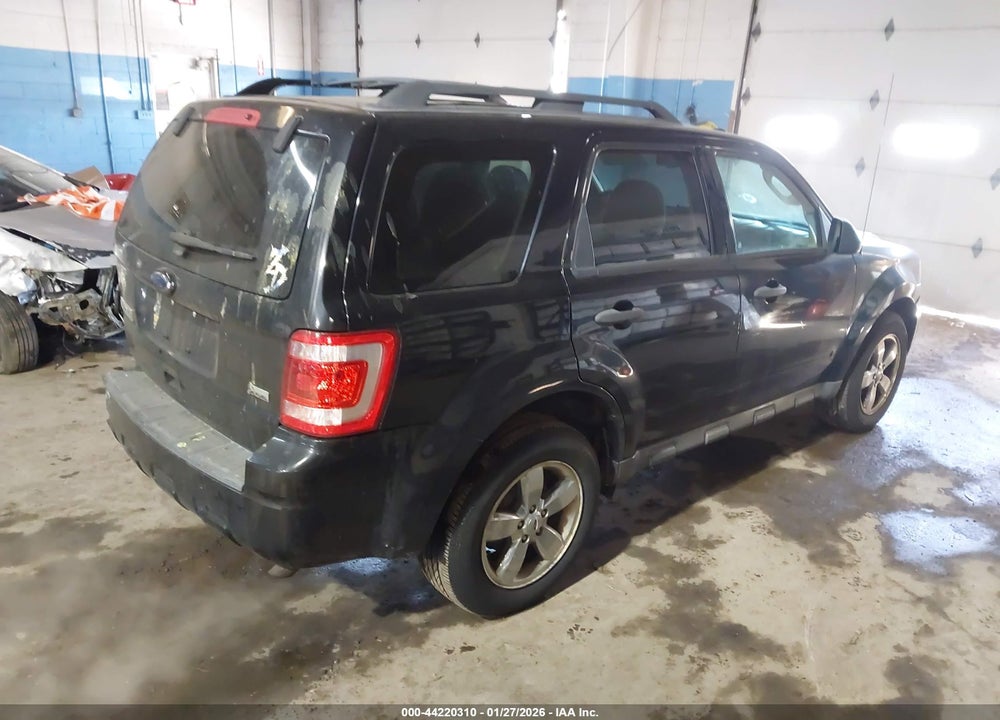 2010 FORD ESCAPE XLT VIN: 1FMCU9DG7AKB93536