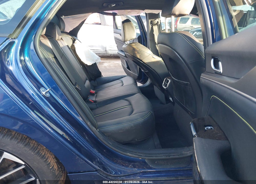 2025 KIA K5 GT VIN: KNAG44J82S5339439