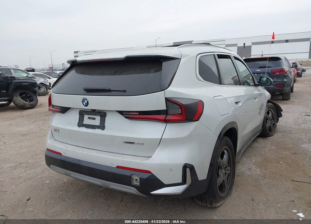 2024 BMW X1 XDRIVE28I VIN: WBX73EF05R5Y87768