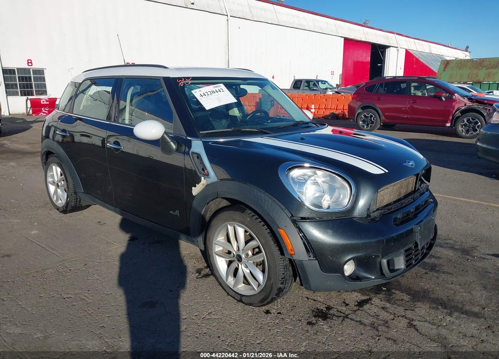 2014 MINI COUNTRYMAN COOPER S VIN: WMWZC5C51EWP38720