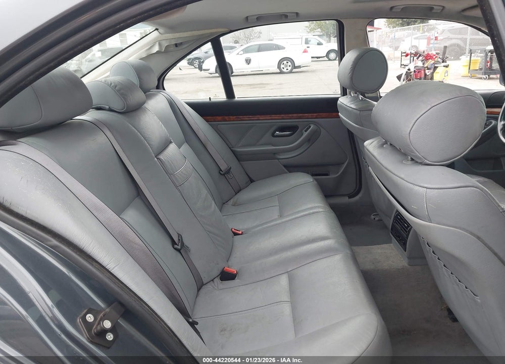 2000 BMW 528IA VIN: WBADM6343YGU11951