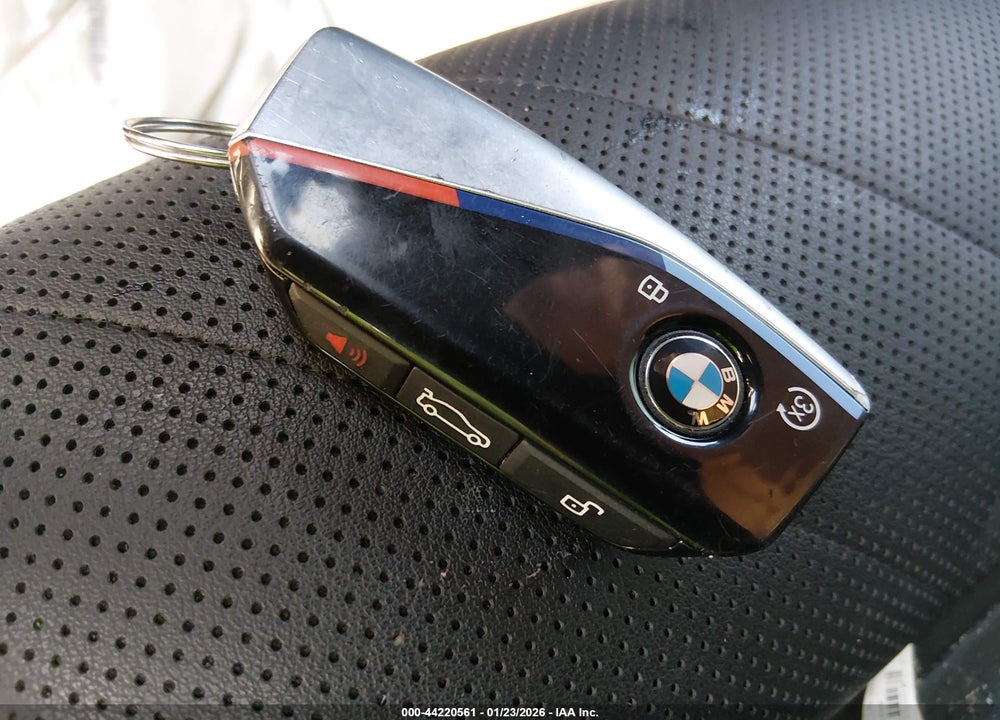 2025 BMW X6 XDRIVE40I VIN: 5UX33EX07S9X50533