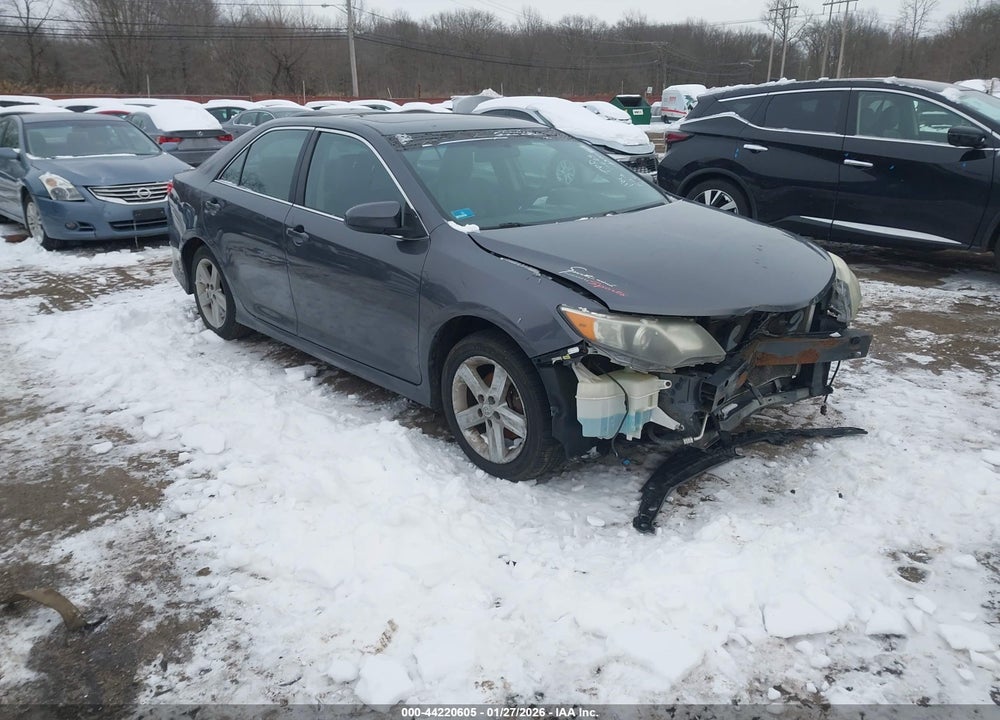 2012 TOYOTA CAMRY SE VIN: 4T1BF1FK3CU073040