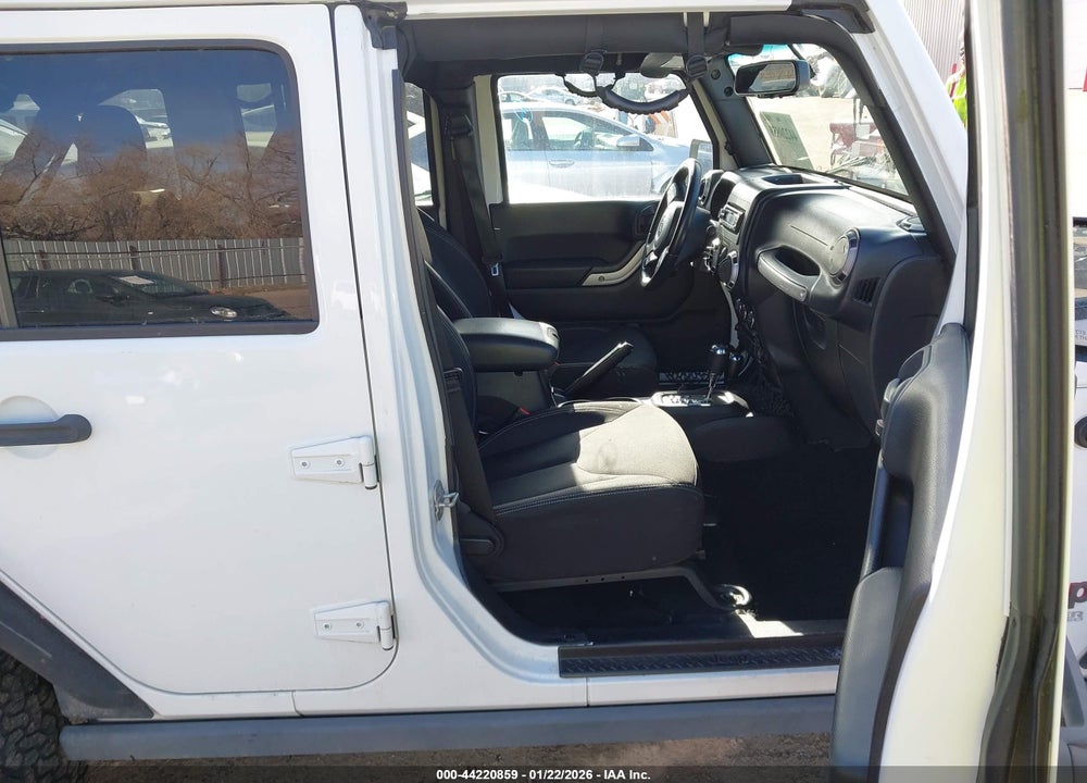 2016 JEEP WRANGLER UNLIMITED RUBICON VIN: 1C4BJWFG1GL106673