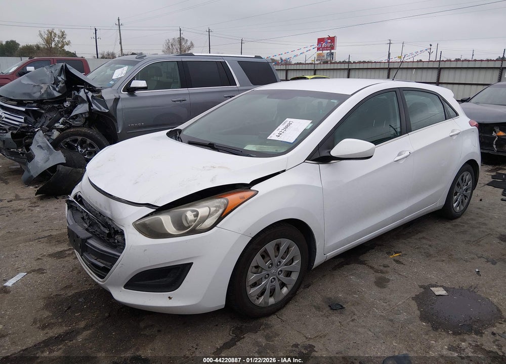 2017 HYUNDAI ELANTRA GT VIN: KMHD35LH4HU383271