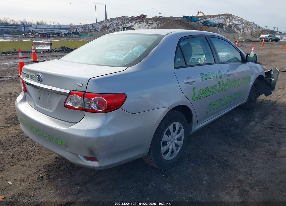 2011 TOYOTA COROLLA LE VIN: 2T1BU4EE1BC592977