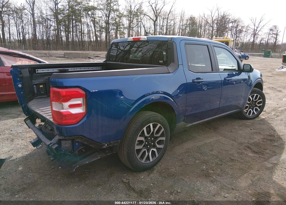 2024 FORD MAVERICK LARIAT VIN: 3FTTW8S94RRA02787