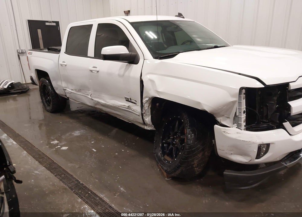 2018 CHEVROLET SILVERADO 1500 2LT VIN: 3GCUKREC6JG627088