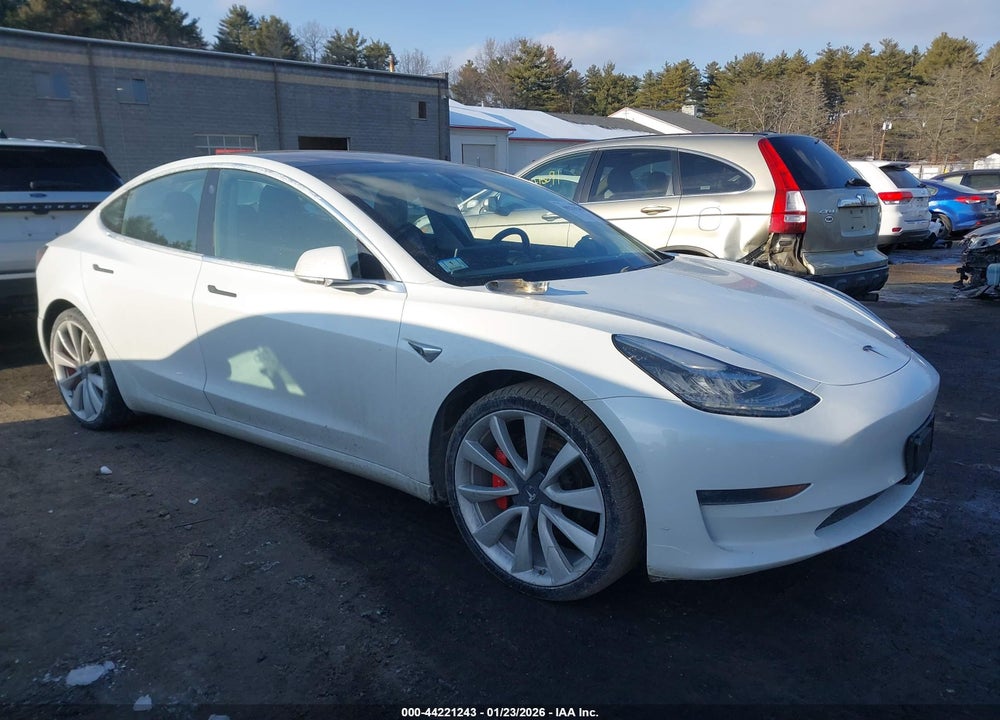 2018 TESLA MODEL 3 LONG RANGE/PERFORMANCE VIN: 5YJ3E1EB7JF072699