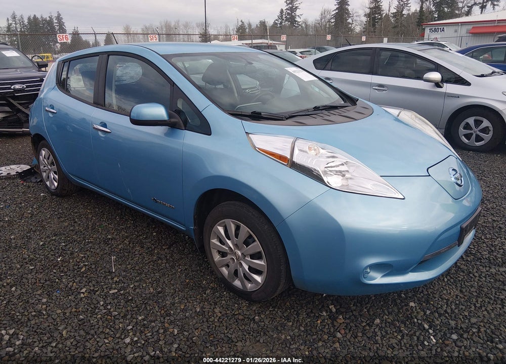 2015 NISSAN LEAF S VIN: 1N4AZ0CP3FC310014