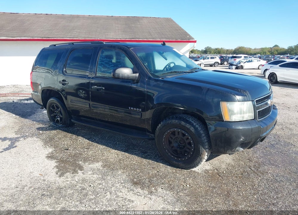 2010 CHEVROLET TAHOE LS VIN: 1GNMCAE38AR239804