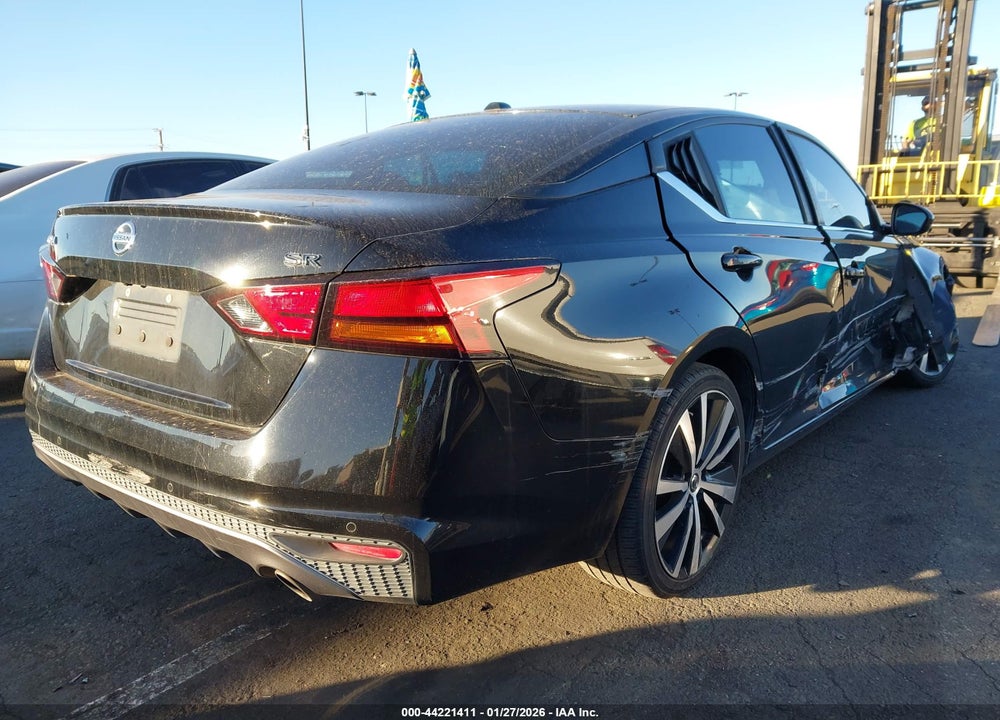 2020 NISSAN ALTIMA SR FWD VIN: 1N4BL4CV2LC208923