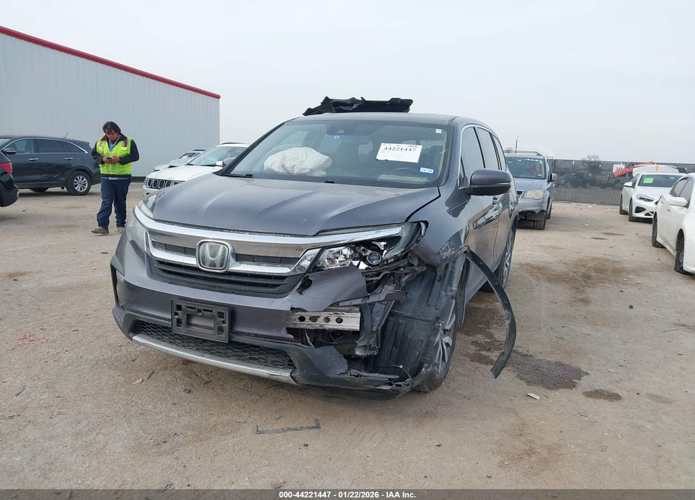 2021 HONDA PILOT 2WD EX-L VIN: 5FNYF5H5XMB044352