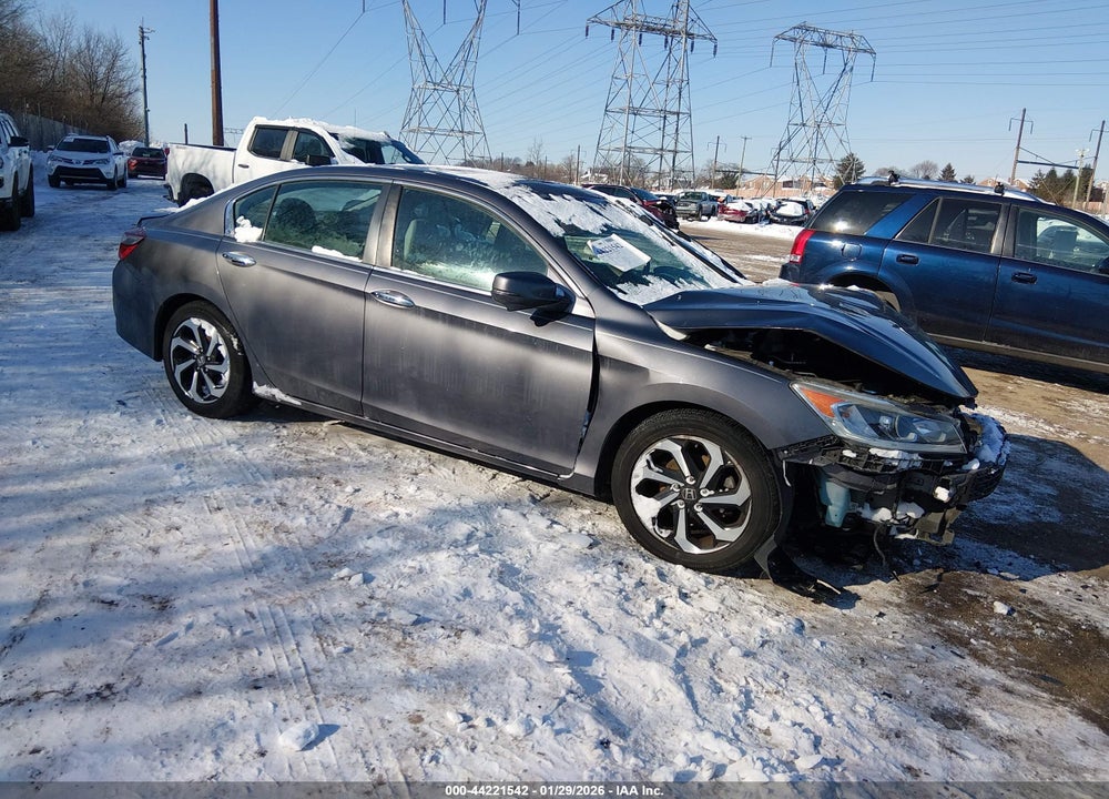 2017 HONDA ACCORD EX-L VIN: 1HGCR2F80HA031820