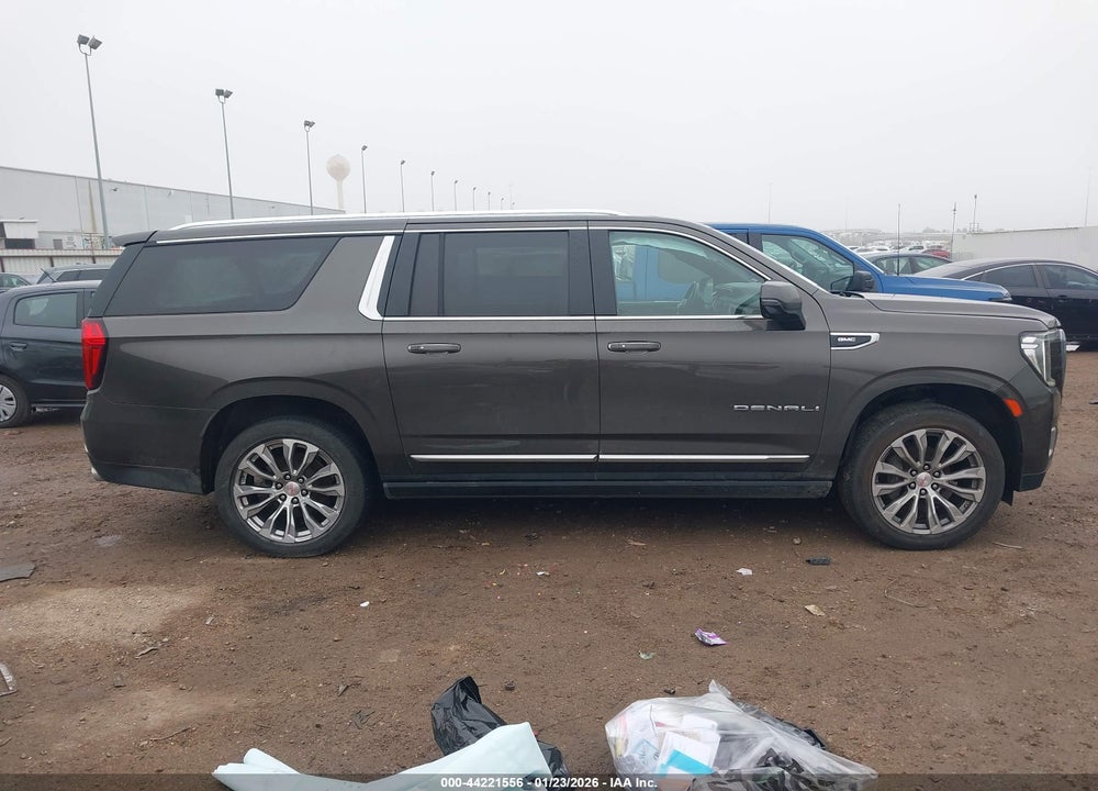 2021 GMC YUKON XL 2WD DENALI VIN: 1GKS1JKL5MR170606