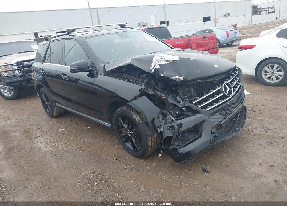 2015 MERCEDES-BENZ ML 350 4MATIC VIN: 4JGDA5HB7FA480618