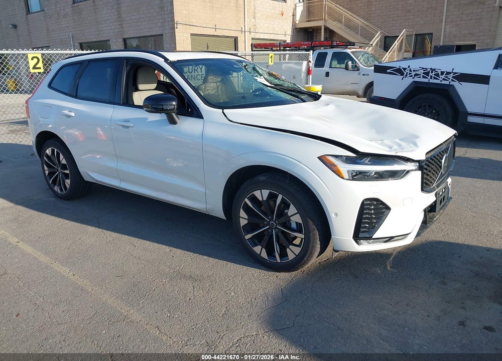 2026 VOLVO XC60 B5 PLUS VIN: YV4M12RC4T1315130
