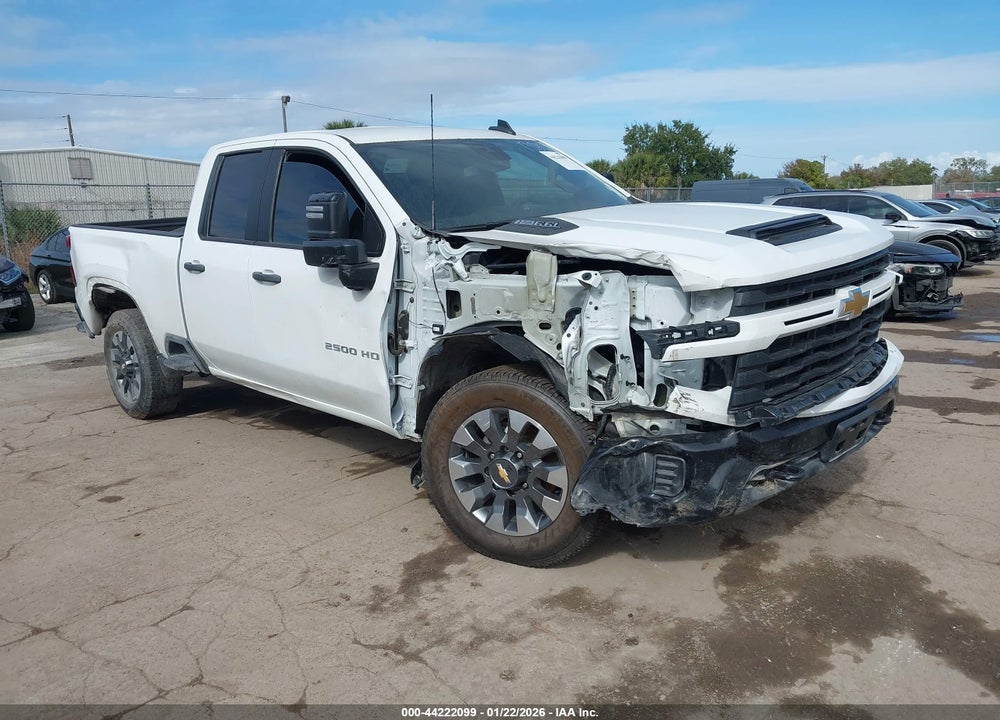 2024 CHEVROLET SILVERADO 2500HD 4WD  STANDARD BED CUSTOM VIN: 1GC5YME73RF138010