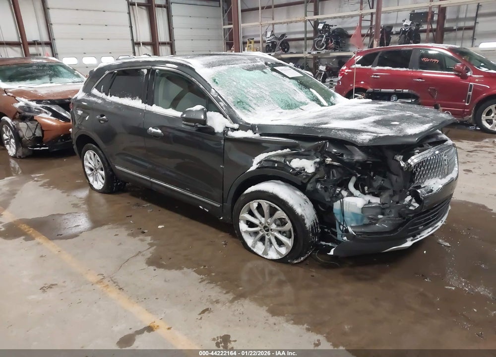 2019 LINCOLN MKC SELECT VIN: 5LMCJ2D97KUL37588
