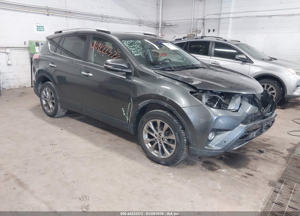 2017 TOYOTA RAV4 LIMITED VIN: JTMDFREV5HJ709084