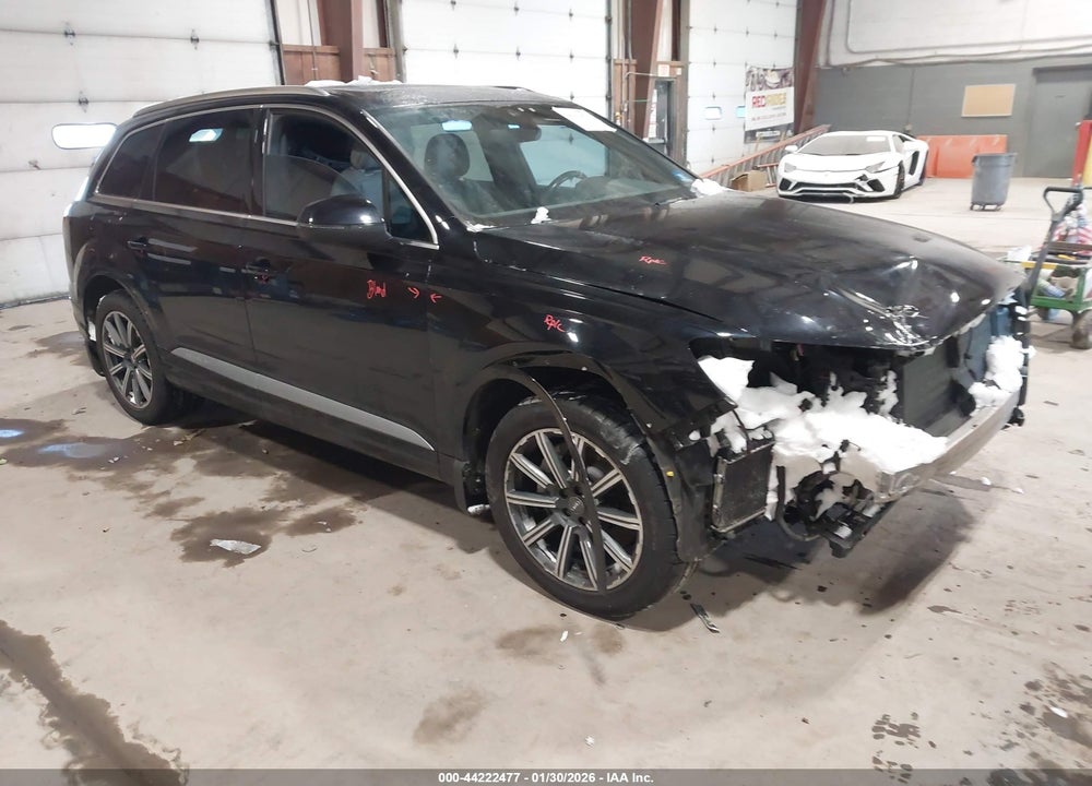 2017 AUDI Q7 3.0T PREMIUM VIN: WA1LAAF70HD028108