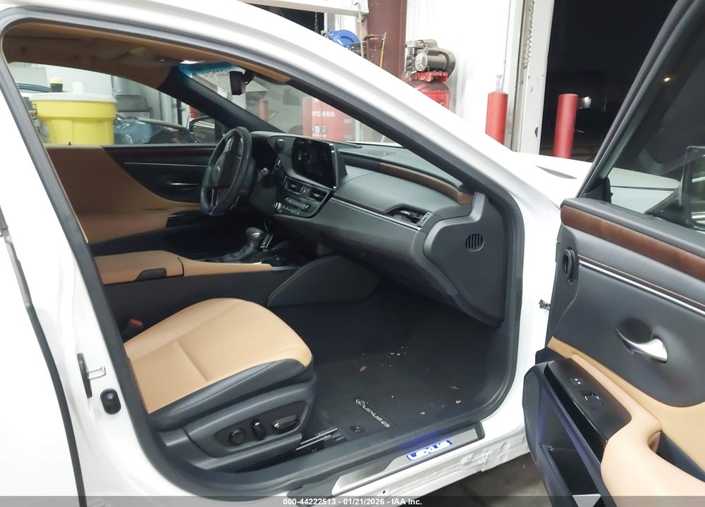 2025 LEXUS ES 300H VIN: 58ADA1C13SU058855
