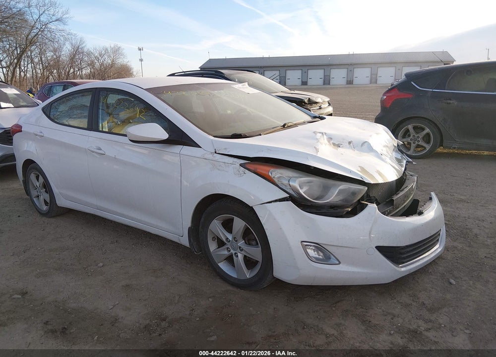 2013 HYUNDAI ELANTRA VIN: 5NPDH4AE5DH171332