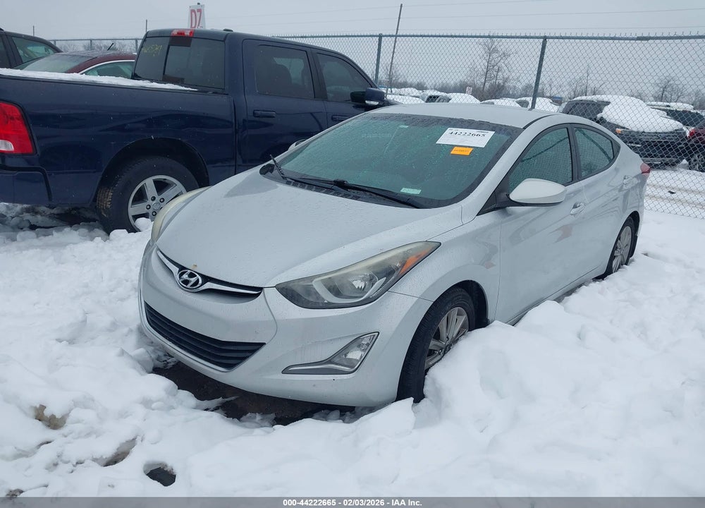 2015 HYUNDAI ELANTRA SE VIN: 5NPDH4AE8FH638116