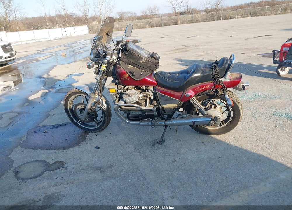 1983 HONDA CX650 C VIN: JH2RC1102DM002924