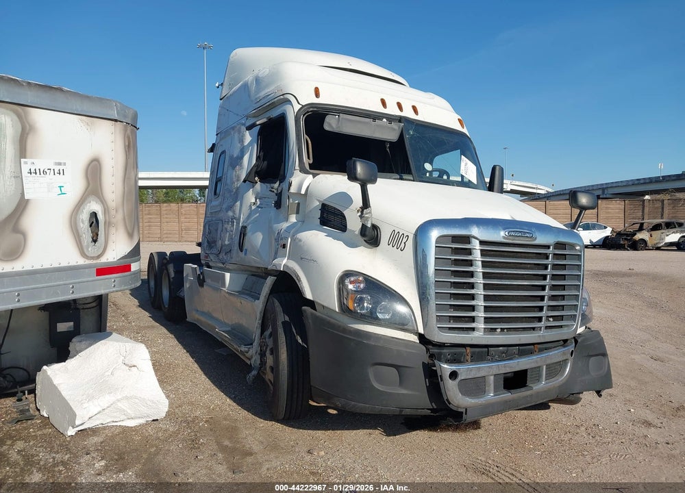 2019 FREIGHTLINER CASCADIA 113 VIN: 1FUJGHDV0KLKF2776
