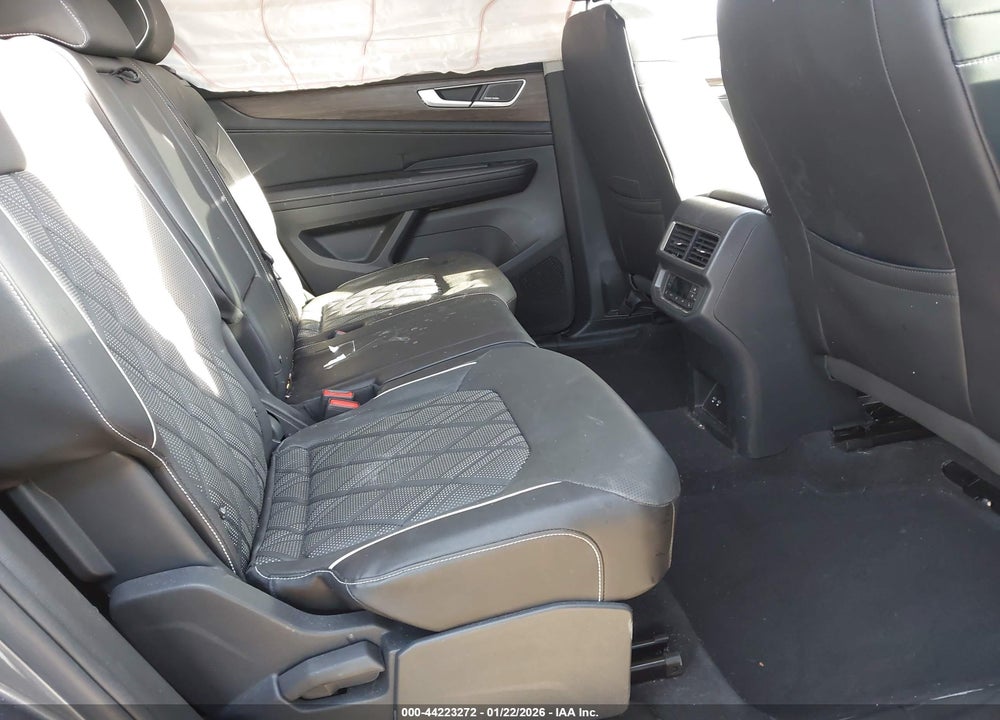 2024 VOLKSWAGEN ATLAS 2.0T SEL PREMIUM R-LINE VIN: 1V2FR2CA5RC519121