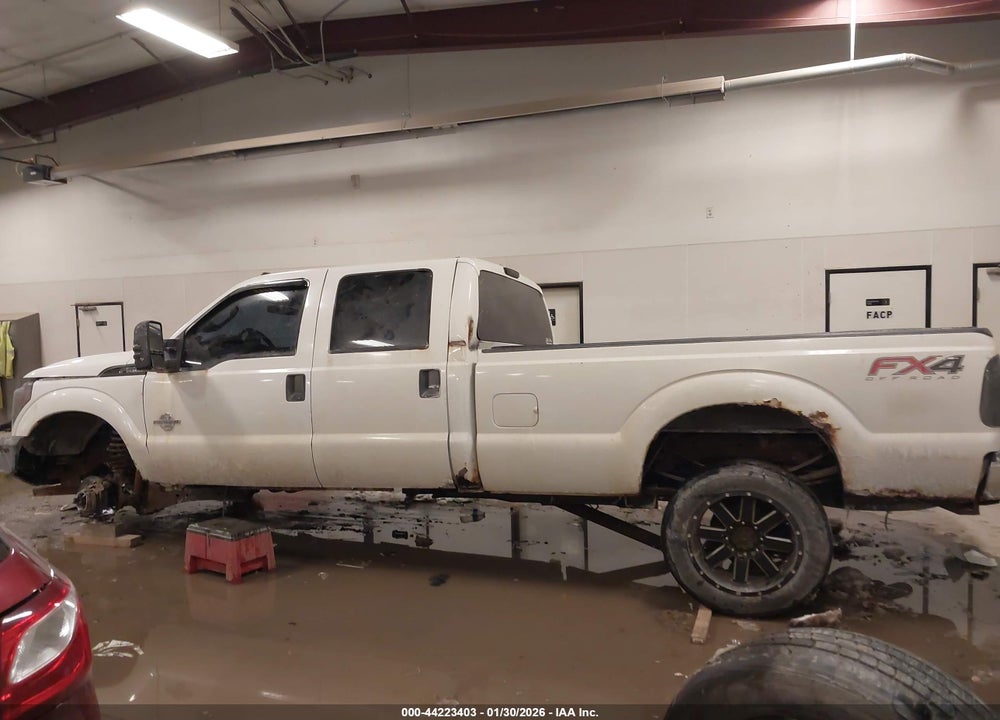 2011 FORD F-350 XL VIN: 1FT8W3BT5BEB71293