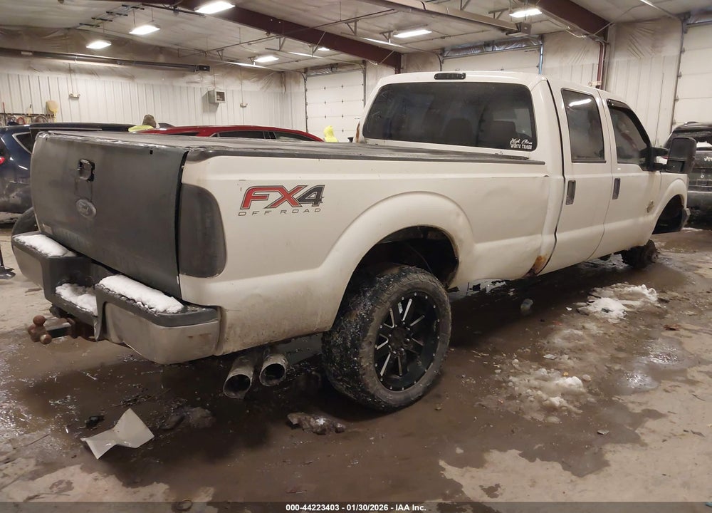 2011 FORD F-350 XL VIN: 1FT8W3BT5BEB71293