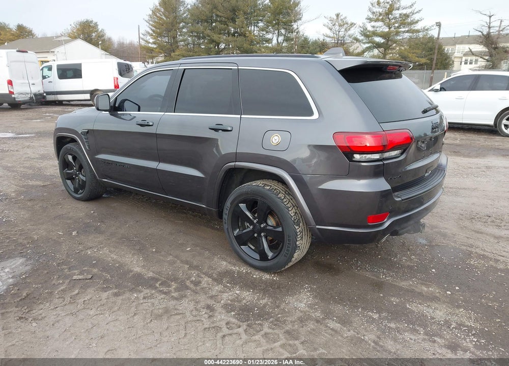 2015 JEEP GRAND CHEROKEE ALTITUDE VIN: 1C4RJFAG9FC171033