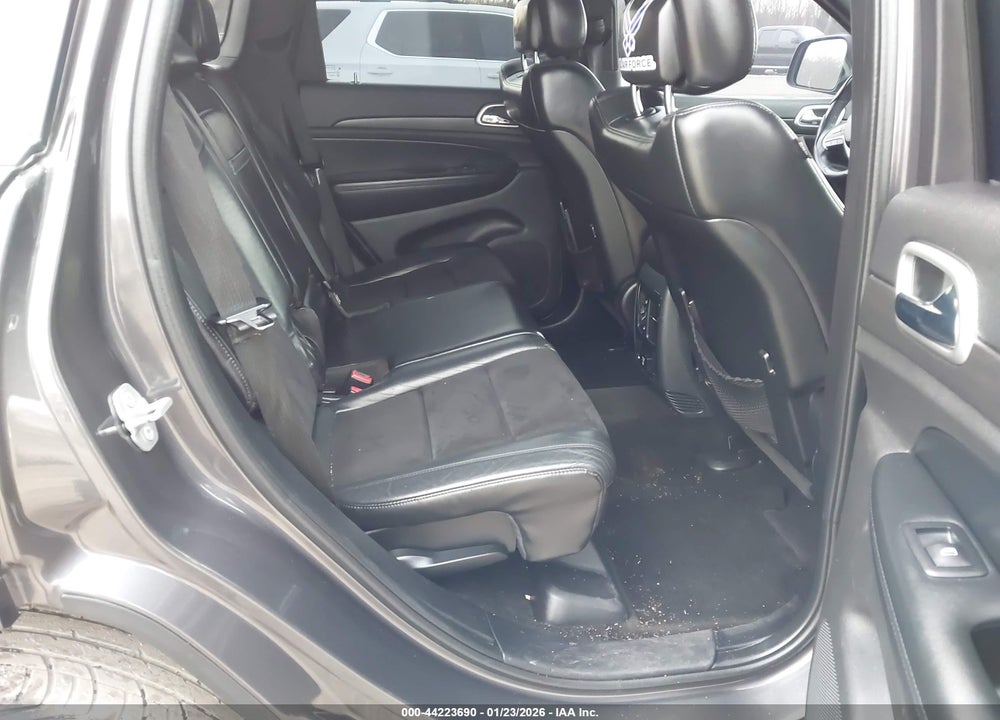 2015 JEEP GRAND CHEROKEE ALTITUDE VIN: 1C4RJFAG9FC171033
