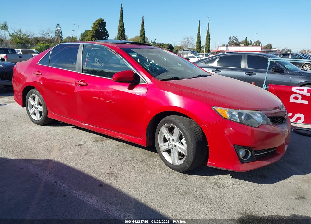 2013 TOYOTA CAMRY SE VIN: 4T1BF1FK2DU713966
