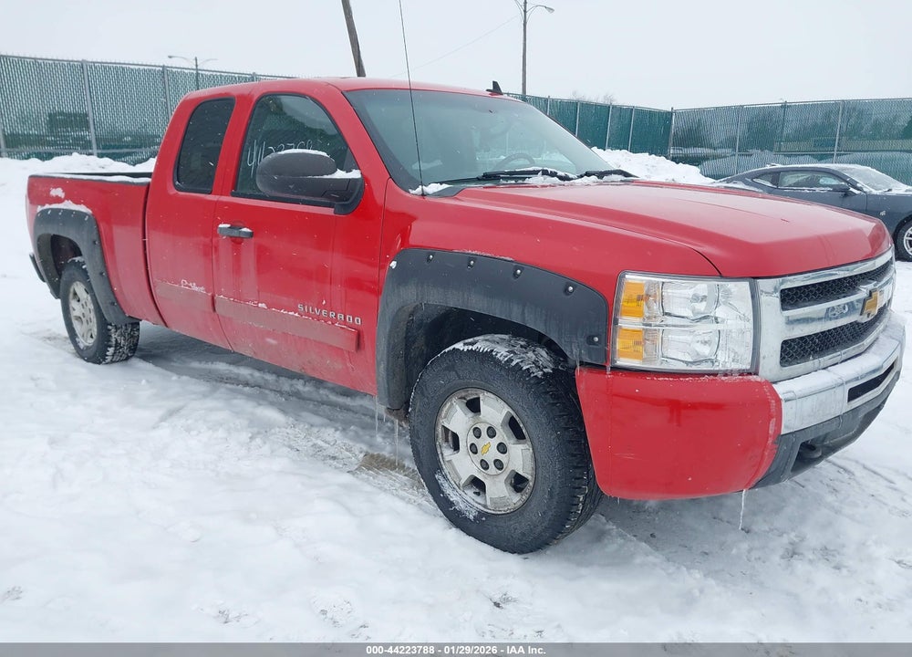 2010 CHEVROLET SILVERADO 1500 LT VIN: 1GCSKSE3XAZ149210