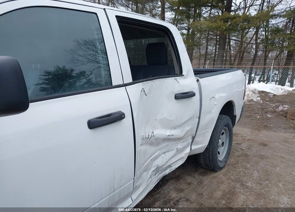 2017 RAM 1500 TRADESMAN  4X4 5'7 BOX VIN: 3C6RR7KT4HG778474
